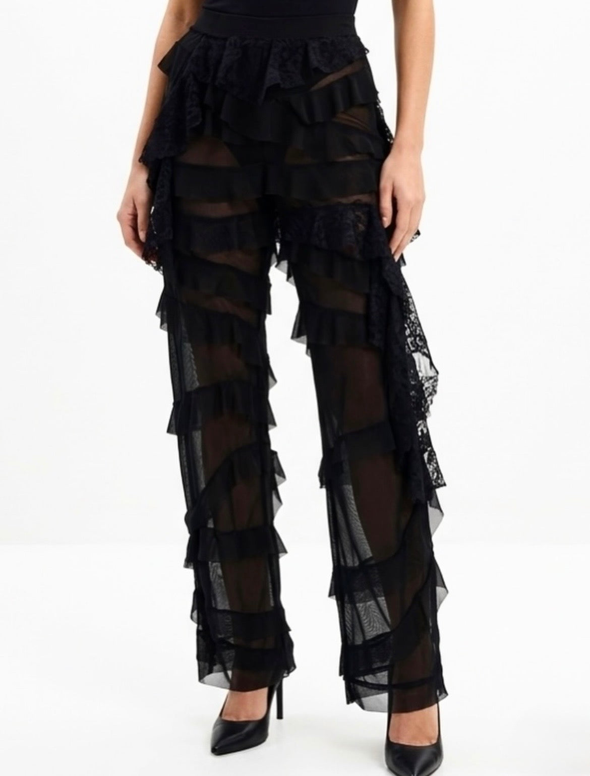 Calça Cascata de Renda Negra